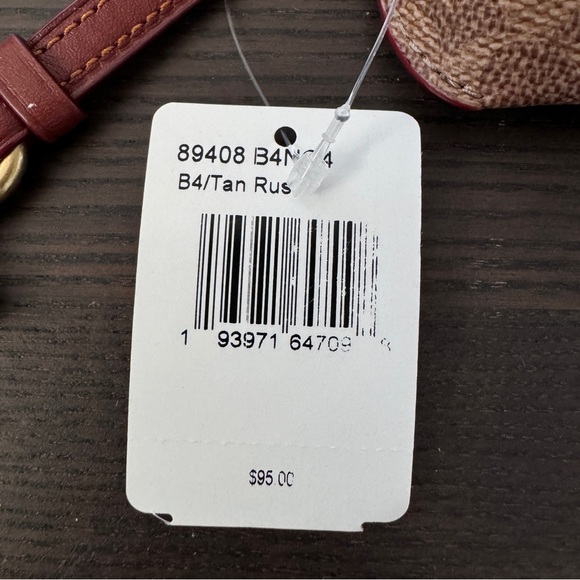 Coach Sunglass Case Bag Charm In Signature Canvas - Picture 8 of 8